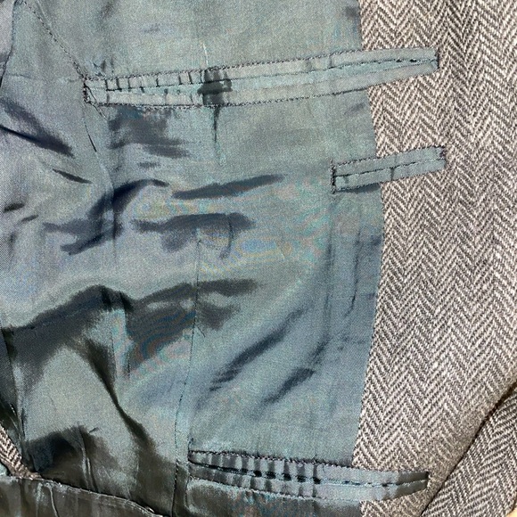 Oxford Clothes double breasted suit jacket. - Picture 5 of 5